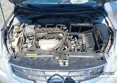 2010 Nissan Altima 2.5 S z USA, uszkodzony, nr VIN 1N4AL2AP4AN470321